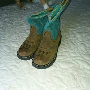 Ariat Shoes - Ariat size 8 Boots Ariat Shoes - Ariat size 8 Boots